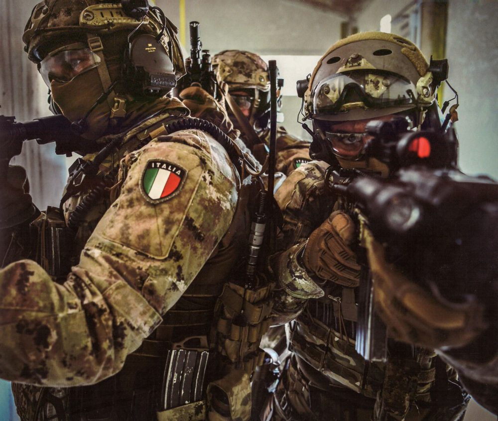 Il Colonnello Andrea Bandieri è il nuovo Comandante del 9º Col Moschin - brigatafolgore.net