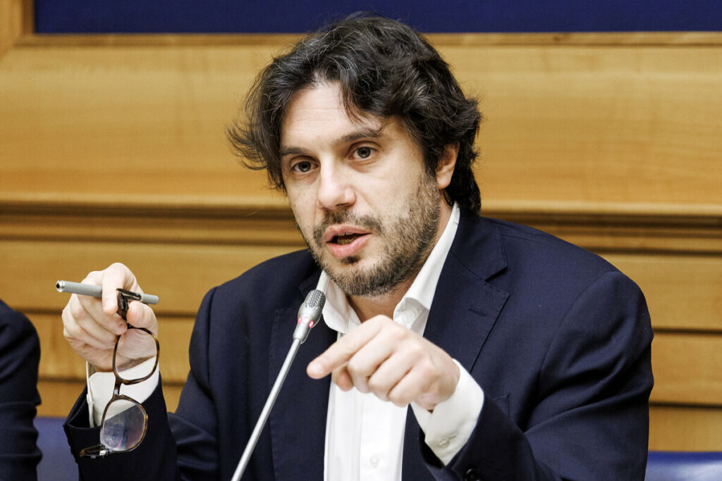 Il Raggiungimento del 2% del PIL per la Difesa: Tra Realismo e Polemiche - brigatafolgore.net Il Raggiungimento del 2% del PIL per la Difesa: Tra Realismo e Polemiche - brigatafolgore.net