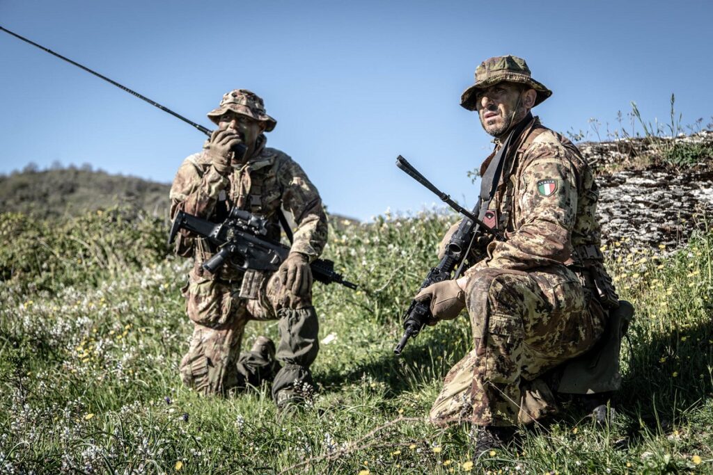 Generale Paracadutista Scala subentra al Comando delle Forze Terrestri: Una Nuova Fase per l'Esercito Italiano - brigatafolgore.net Generale Paracadutista Scala subentra al Comando delle Forze Terrestri: Una Nuova Fase per l'Esercito Italiano - brigatafolgore.net