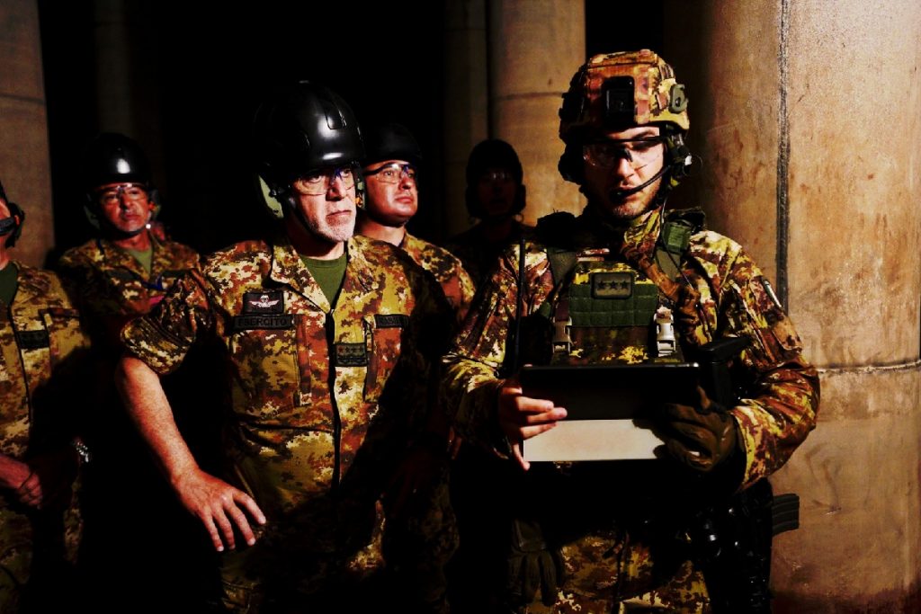 Interoperabilità e Innovazione: Il Successo delle Esercitazioni dell’Esercito 'Cerbero' e 'Stige' - brigatafolgore.net Interoperabilità e Innovazione: Il Successo delle Esercitazioni dell’Esercito 'Cerbero' e 'Stige' - brigatafolgore.net