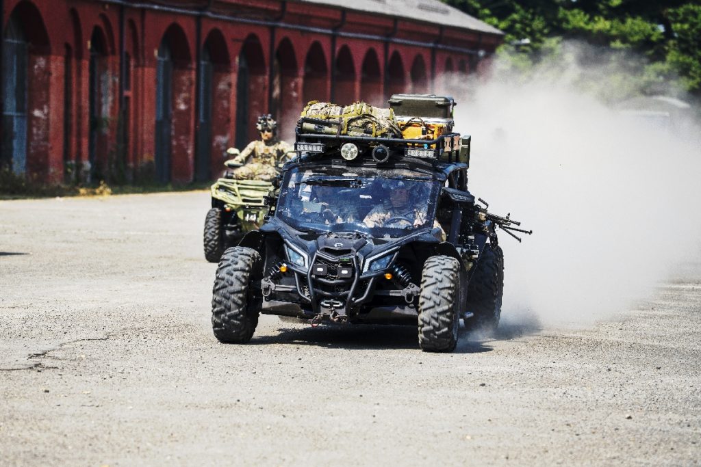 Interoperabilità e Innovazione: Il Successo delle Esercitazioni dell’Esercito 'Cerbero' e 'Stige' - brigatafolgore.net