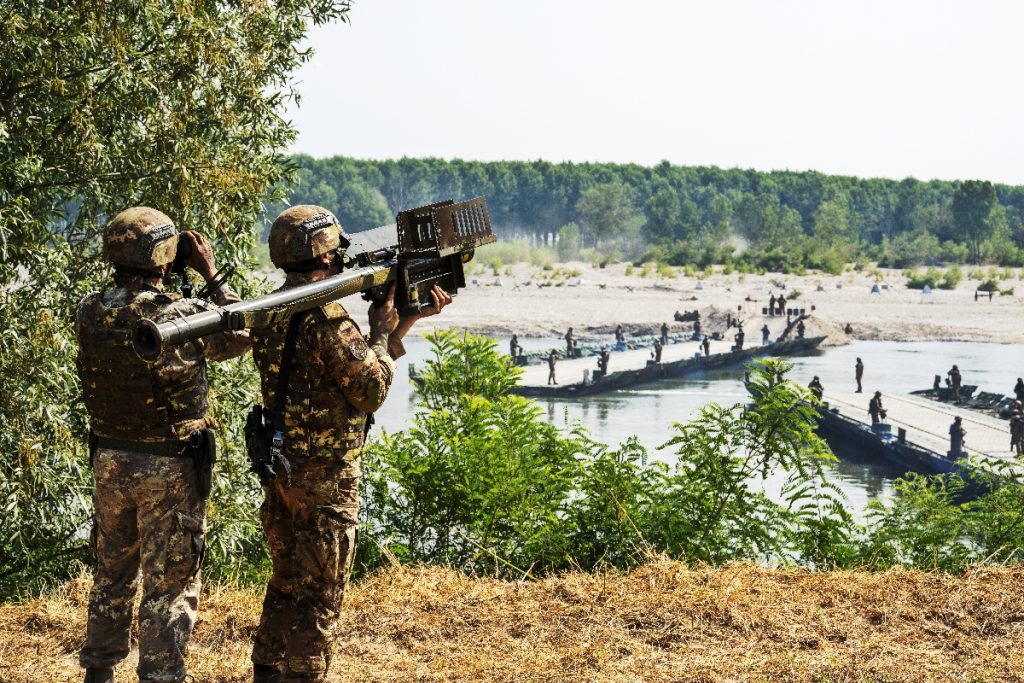 Interoperabilità e Innovazione: Il Successo delle Esercitazioni dell’Esercito 'Cerbero' e 'Stige' - brigatafolgore.net Interoperabilità e Innovazione: Il Successo delle Esercitazioni dell’Esercito 'Cerbero' e 'Stige' - brigatafolgore.net