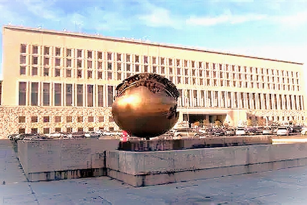 Italiani in Fuga dalla Guerra: Come la Farnesina Sta Gestendo il Rientro dei Cittadini da Teheran e Tel Aviv