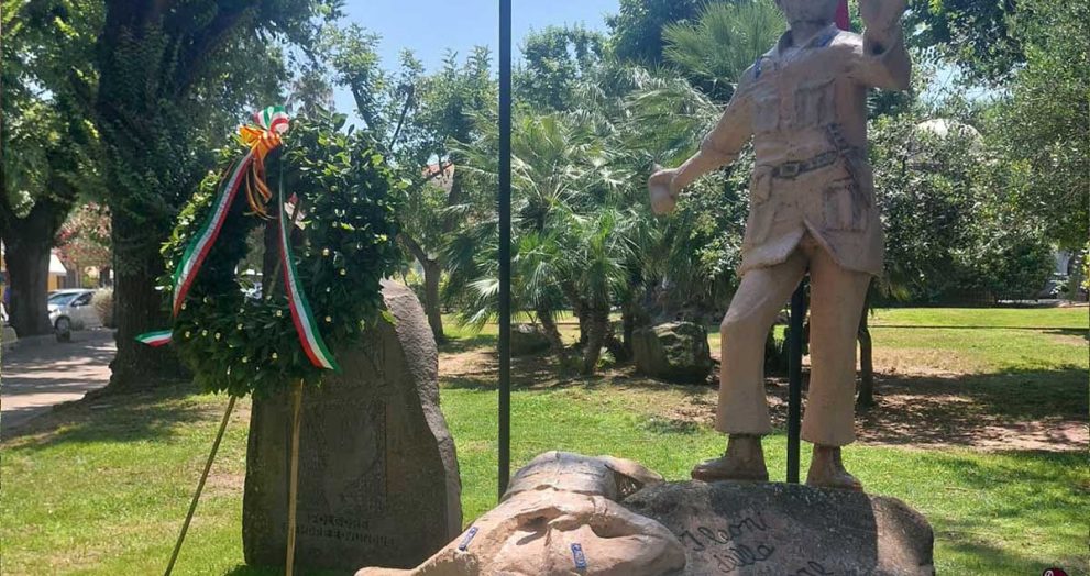 Alghero rende onore ai Leoni della Folgore: inaugurato il monumento ai caduti di El Alamein - brigatafolgore.net
